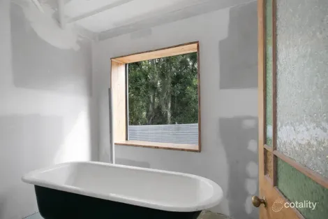 Property photo of 21 Eastern Road Macleay Island QLD 4184