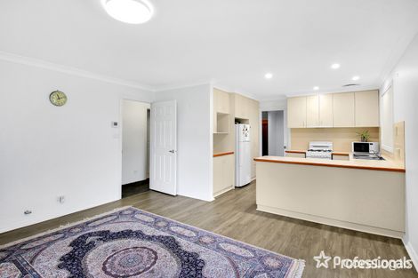 Property photo of 7 Willang Crescent Glenfield Park NSW 2650