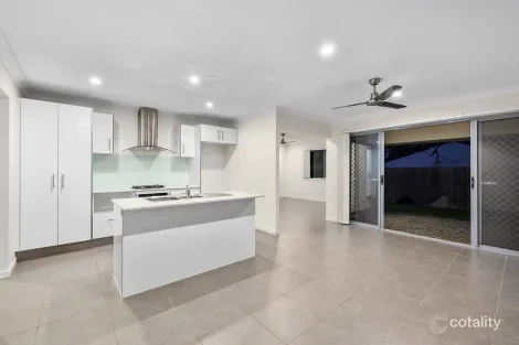 Property photo of 88 Hanover Drive Pimpama QLD 4209