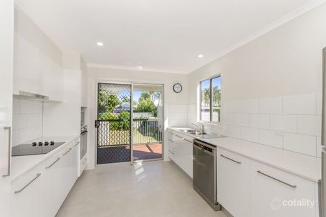 14 Tenth Ave, Railway Estate, QLD 4810