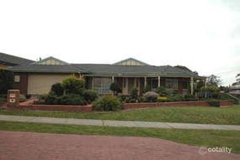 Property photo of 2 Heatherwood Grove Langwarrin VIC 3910