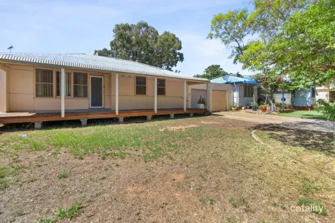 9 Victoria St, Mount Austin, NSW 2650