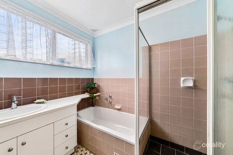 Property photo of 48 Delia Avenue Budgewoi NSW 2262