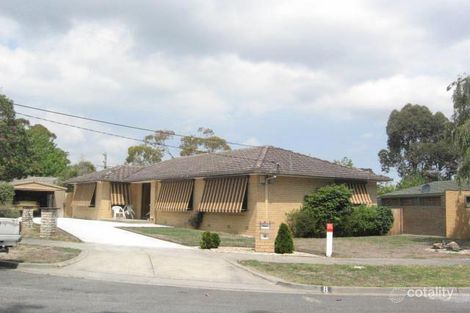 8 Venice Ct, Frankston, VIC 3199