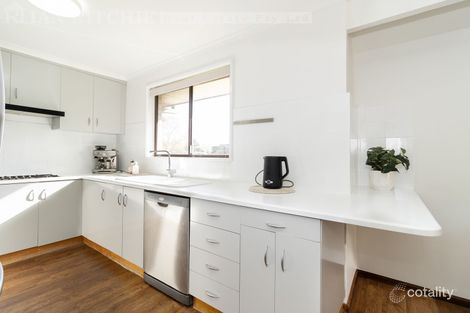 Property photo of 22 Rosedale Drive West Albury NSW 2640