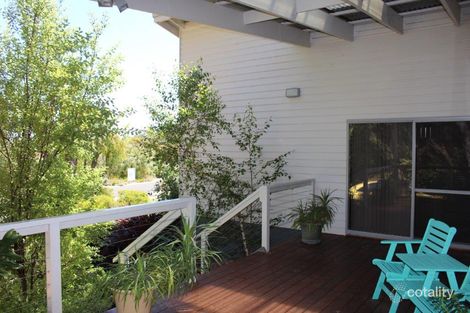 Property photo of 10 Heather Road Ocean Beach WA 6333