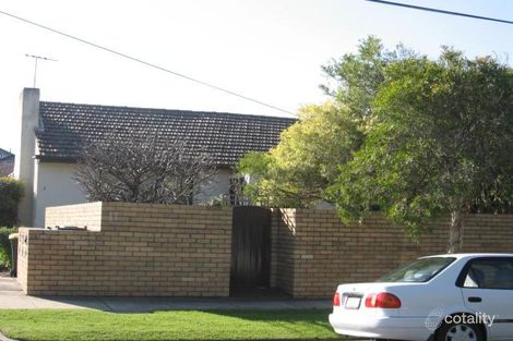 2/17 Birdwood St, Bentleigh East, VIC 3165