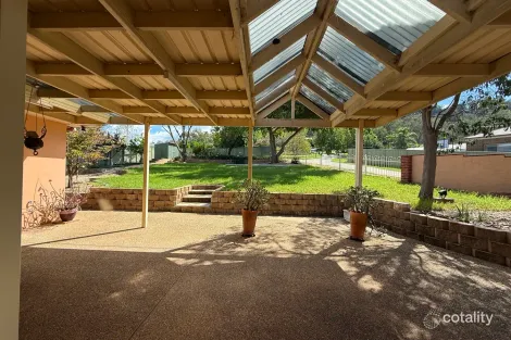 Property photo of 66 Chad Terrace Glenroy NSW 2640