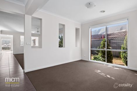 Property photo of 10 Colby Link Derrimut VIC 3026