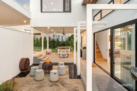 Property photo of 9 Nigel Court Apollo Bay VIC 3233