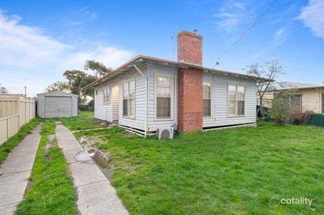 Property photo of 61 Maple Avenue Wendouree VIC 3355