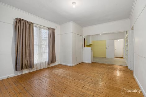 Property photo of 61 Maple Avenue Wendouree VIC 3355