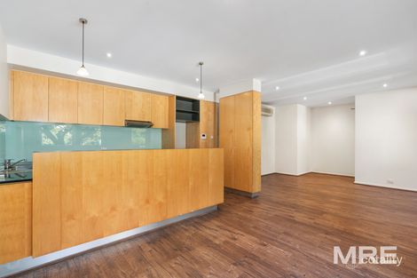 Property photo of 2/2A The Avenue Windsor VIC 3181