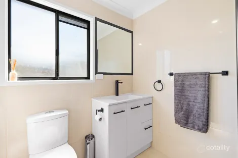 Property photo of 3/39 Garfield Road Woodridge QLD 4114