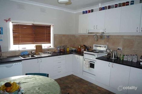 Property photo of 10 Field Street Shepparton VIC 3630