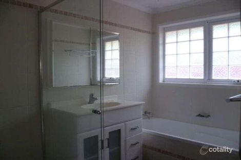 Property photo of 87 Helicia Road Macquarie Fields NSW 2564