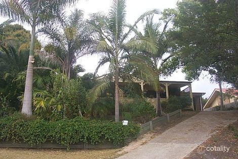 5 Eversleigh Ct, Nambour, QLD 4560