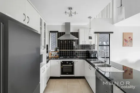 Property photo of 19 Dungara Drive Pemulwuy NSW 2145