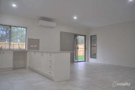 2 Troy Knight Dr, Pimpama, QLD 4209