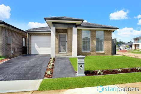 Property photo of 24 Holly Crescent Jordan Springs NSW 2747