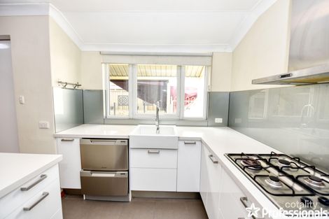 Property photo of 8 Tobin Way Cooloongup WA 6168