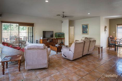 Property photo of 3290 Palladian Drive Hope Island QLD 4212