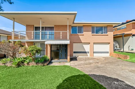 18 DEVONLEA ST, EIGHT MILE PLAINS, QLD 4113