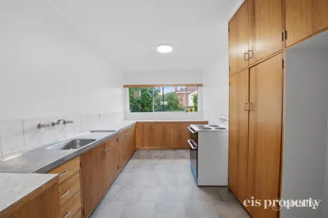 8/4-6 Hildern St, New Town, TAS 7008