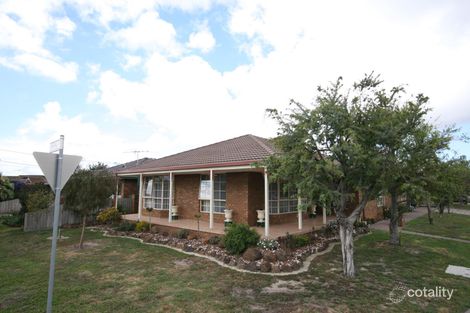 Property photo of 2 Dural Court Bell Park VIC 3215