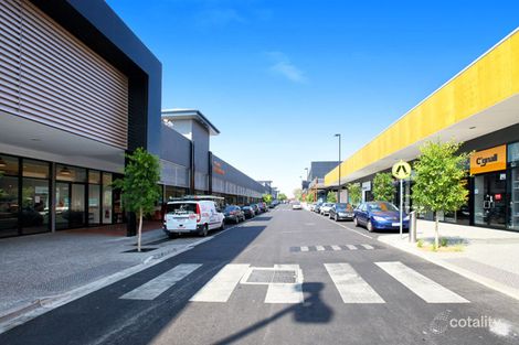 Property photo of 44 Sahi Crescent Roxburgh Park VIC 3064