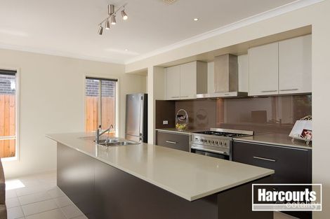 Property photo of 8 Toporoa Court Sandhurst VIC 3977