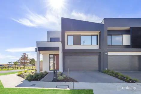 60 Verona Cres, Fraser Rise, VIC 3336