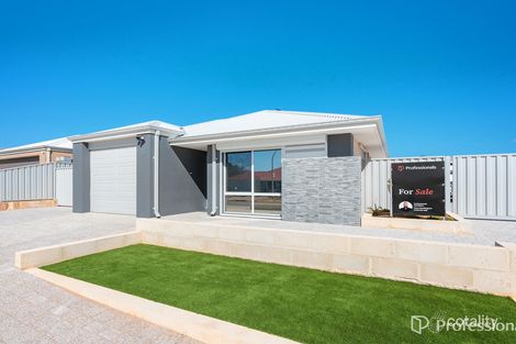 Property photo of 8 Schooner Pass Glenfield WA 6532
