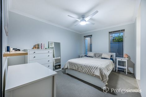 Property photo of 18 Gouldian Circuit Alkimos WA 6038