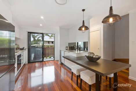 Property photo of 2/3 Denman Street Greenslopes QLD 4120