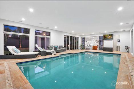 Property photo of 9 Anna Maree Place Caroline Springs VIC 3023