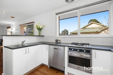 Property photo of 2/2-4 Temora Street Mordialloc VIC 3195