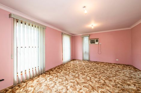 Property photo of 8 Allsopp Drive Cambridge Gardens NSW 2747