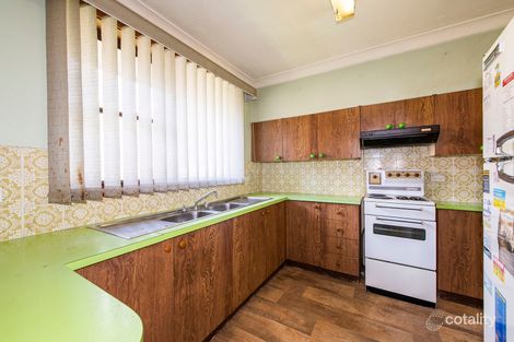 Property photo of 8 Allsopp Drive Cambridge Gardens NSW 2747