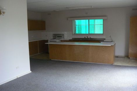 Property photo of 20 Carolin Street Flora Hill VIC 3550