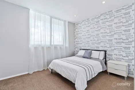 Property photo of 1016/19 Imperial Parade Labrador QLD 4215