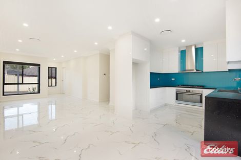Property photo of 53B Girraween Road Girraween NSW 2145