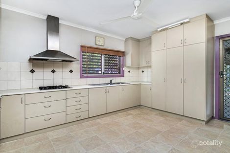 Property photo of 10 Jarrold Place Howard Springs NT 0835