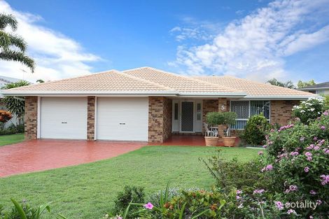 5 Bayswater Ct, Sandstone Point, QLD 4511