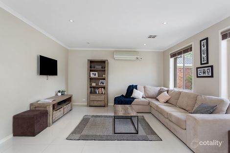 Property photo of 10 Burrai Place Ngunnawal ACT 2913