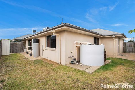 Property photo of 2/3 Hyams Way Blacks Beach QLD 4740
