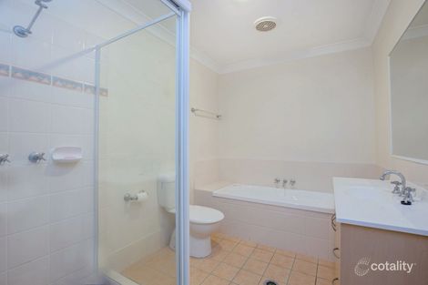 Property photo of 2/4 Marybeth Crescent Molendinar QLD 4214