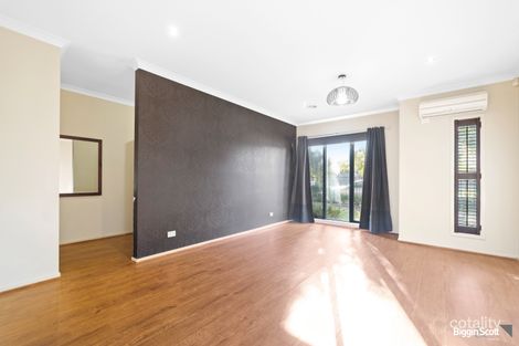 Property photo of 284 Waterview Boulevard Craigieburn VIC 3064