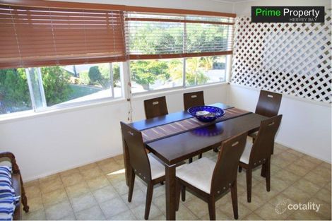 Property photo of 4 Alpsea Avenue Urangan QLD 4655