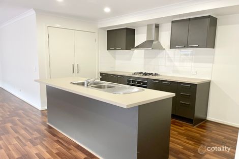 9 Albanel St, Armstrong Creek, VIC 3217